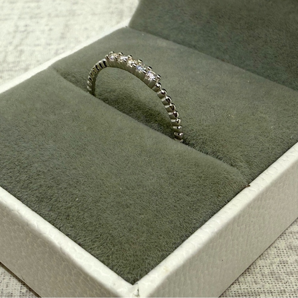 NWT Sterling Silver & 5 Moissanite Stones Stacking Ring - Picture 2 of 6